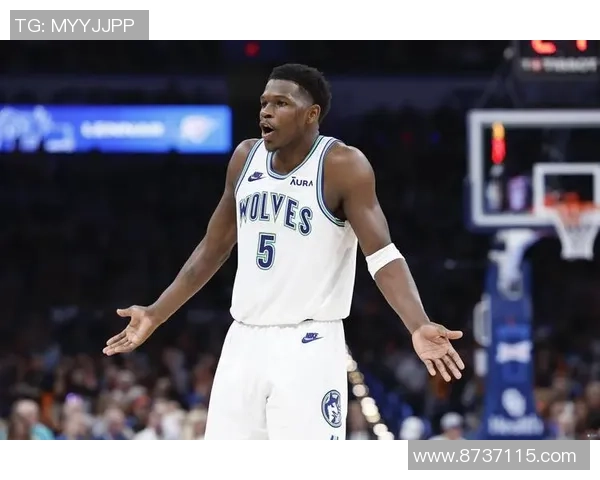 森林狼揭幕战客场挑战开拓者爱德华兹背部痉挛出战成疑引担忧